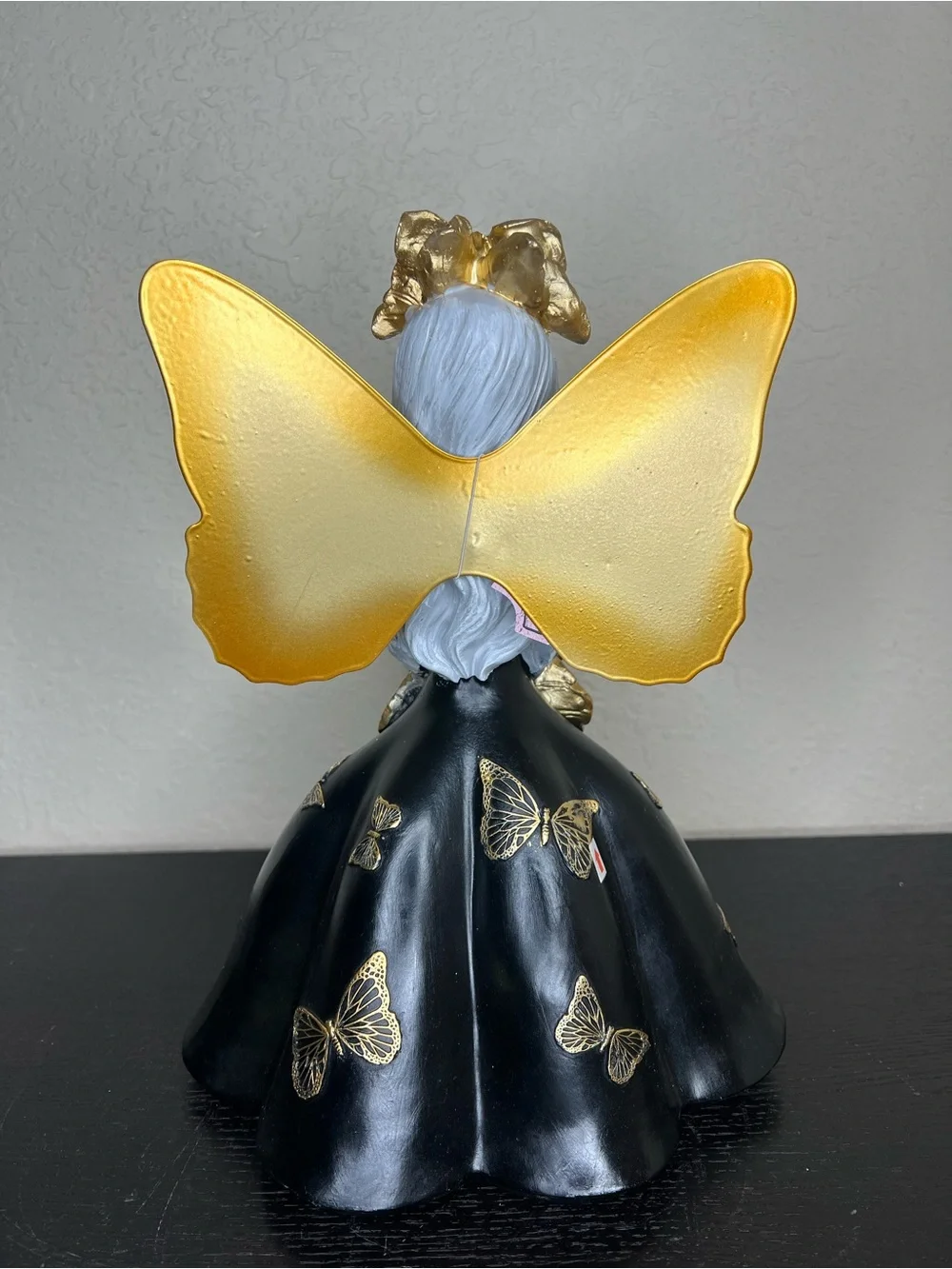 NEW Bella Lux Halloween Dia De Los Muertos Butterfly Skeleton Halloween Figurine